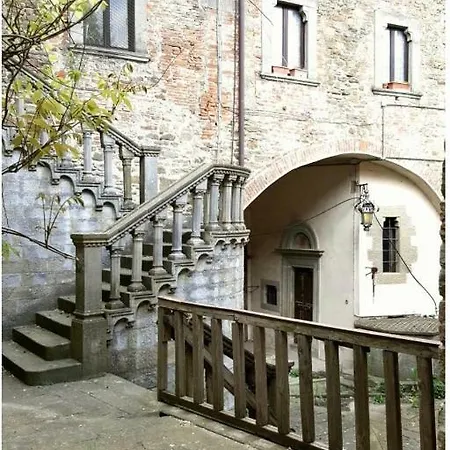 Castello Della Fioraia
